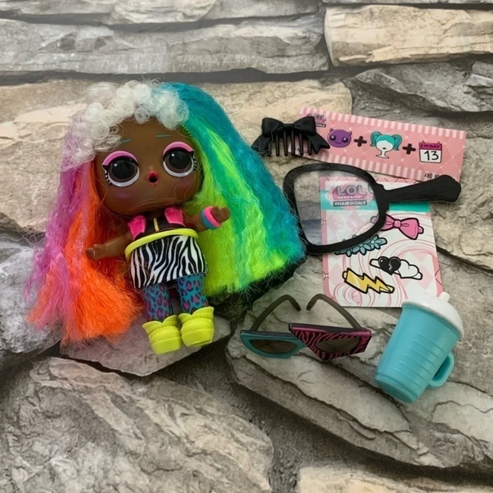 Valley BB M-080 LOL Surprise #Hairgoals Doll Makeover Series 5 Accessories Toy